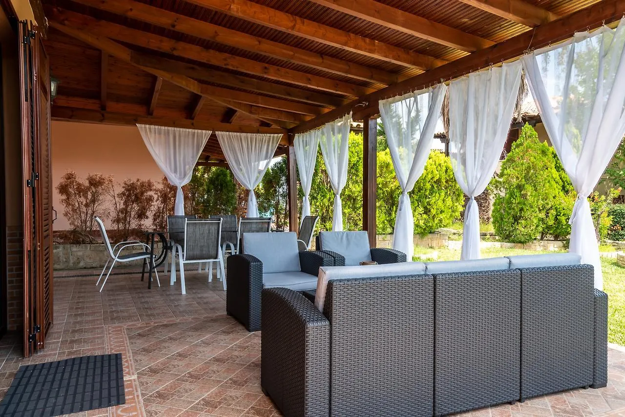 Blue Thea Luxury Villa In Afitos Afytos